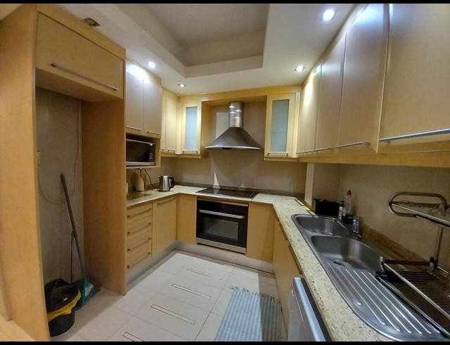 2 BEDROOM PROPERTY TO RENT IN NORTH BEACH